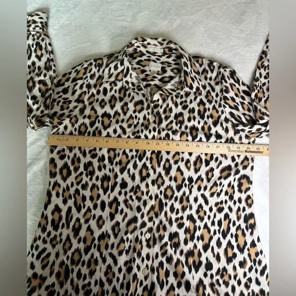 Chico's Blouse Top Size 1(M) Animal/Leopard Print Button-Down Long sleeve Cotton - Picture 8 of 11